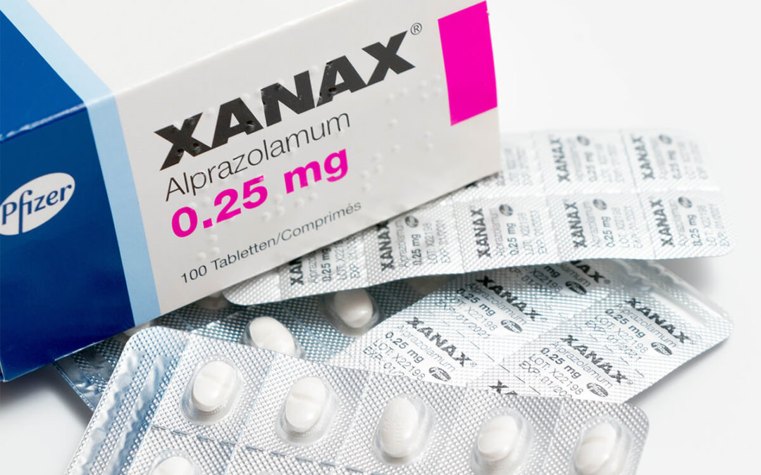 Detoxing from Benzos: Xanax Withdrawal Timeline, Symptoms, & Risks